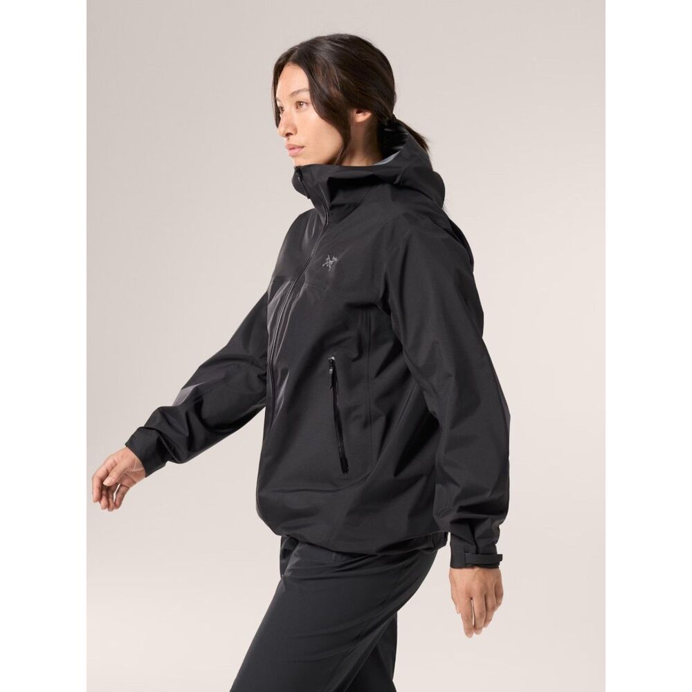 NEW Arc'teryx Black Waterproof Beta Jacket, Women's Size Medium